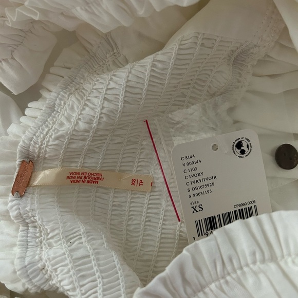 Free People Rendezvous Me White Mini Dress. Bubble Hem. puffed Sleeves. XS NWT - Picture 6 of 6